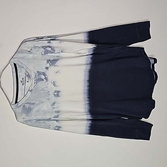 Hollister medium blue and white curved hem long sleeve shirt - Picture 1 of 7